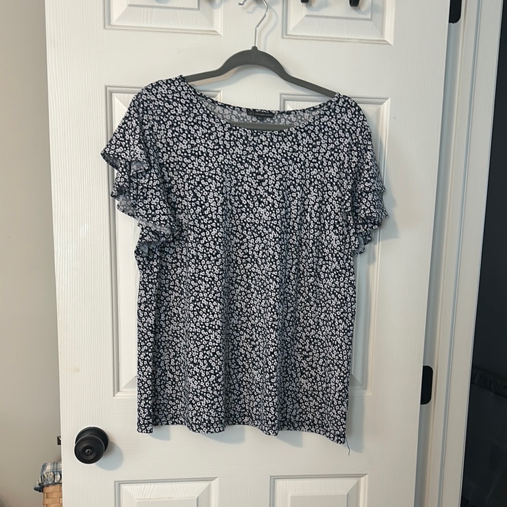 Adrianna Papell Blue and White Relaxed Blouse